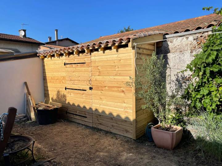 Petite cabane au fond du jardin -  Structure Ossature bois , Bardage mélèze 