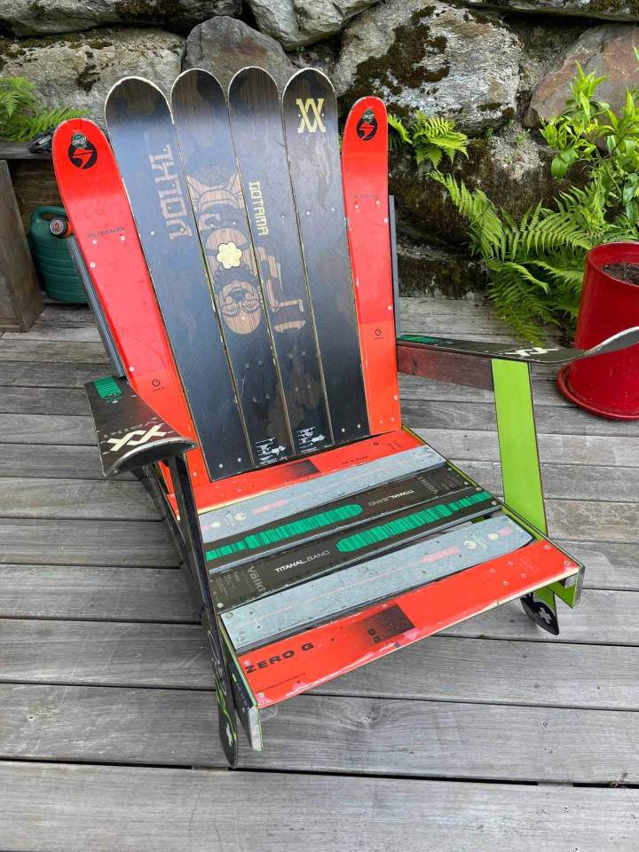 Mobilier unique en skis recyclés Les Houches